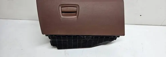BMW 5 F10 F11 Glove box 9166683 112420 07971