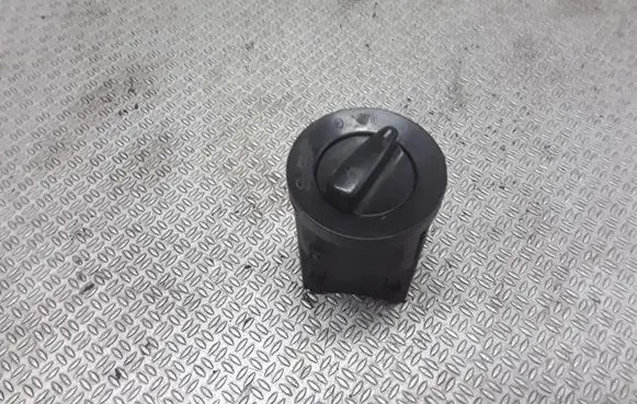 Volkswagen PASSAT B5 Light switch 1C0941531A