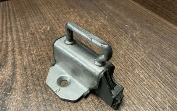 Ford Transit Loading door lock loop/hook striker DT11V441A09AA