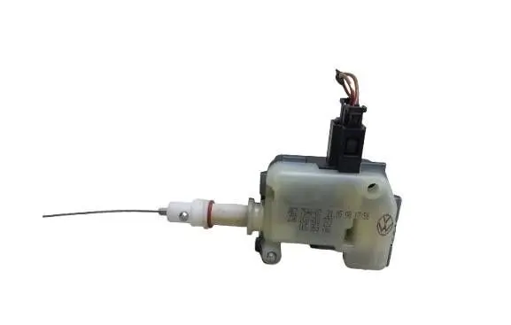 Volkswagen Touran I Fuel tank cap lock 1K5959782