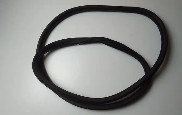 Peugeot 2008 I Rear door rubber seal (on body) 9678350280