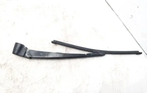 Mercedes-Benz C W205 Rear wiper blade arm