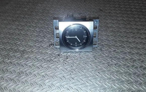 Volkswagen PASSAT B7 Clock 3AA919204A 194805812
