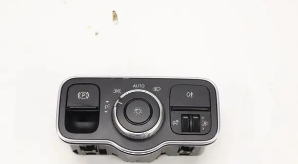 Other switches/knobs/shifts