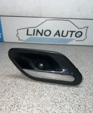 BMW 5 E39 Front door interior handle 7032926