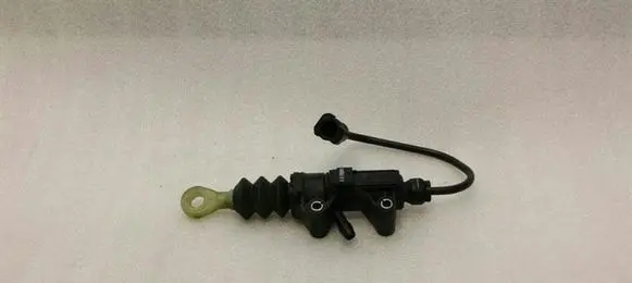 Mini Cooper Countryman R60 Clutch master cylinder 6774078