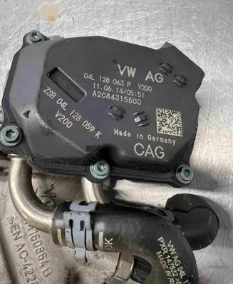 Volkswagen Golf VII Throttle valve 04l128063p