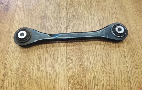 Porsche Macan (95B) Rear control arm 8K0501529L