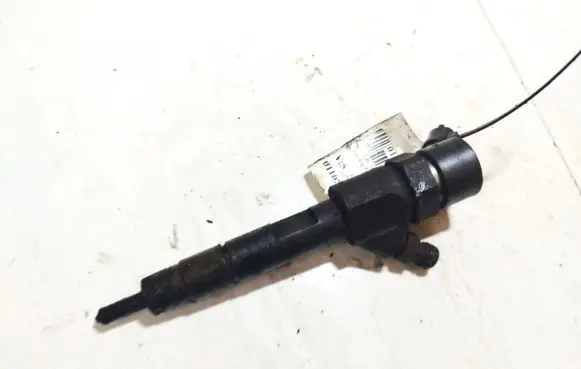 Volvo S40, V40 Fuel injector 0445110021 7700111014