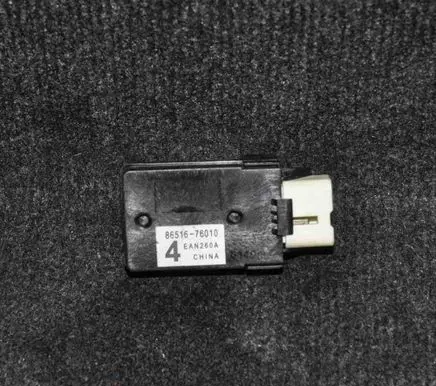 Lexus CT 200H Other devices 8651676010