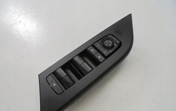 Toyota C-HR II Electric window control switch 8404047140