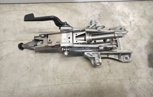 Ford Mustang VI Steering rack mechanical part GR3C3C529AG
