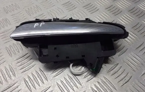 Fiat Croma Front door exterior handle/bracket 51734934
