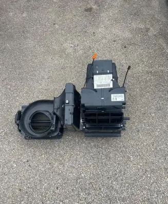 Audi A1 Interior heater climate box assembly 8X1820001F
