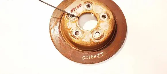 Ford Focus C-MAX Rear brake disc neventiliuojamas