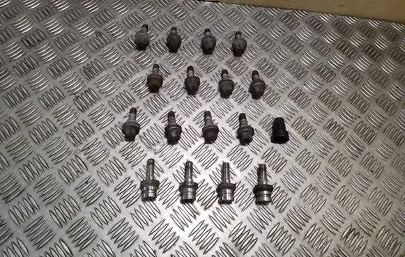 Peugeot 3008 I Nuts/bolts 