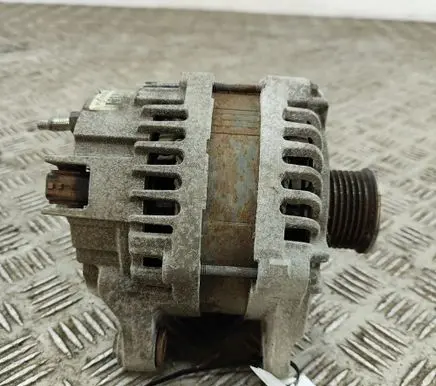 Renault Master III Generator/alternator 231008137R