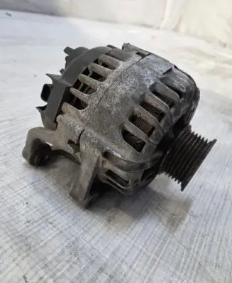 Opel Mokka Generator/alternator 13502593