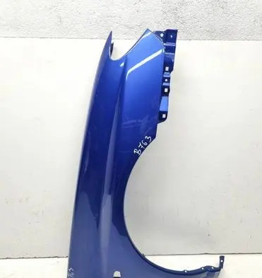 Subaru Impreza II Fender