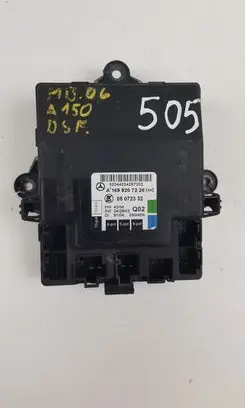 Mercedes-Benz A W169 Door control unit/module A1698207226 05072332