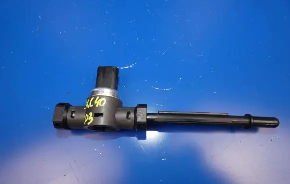 Volvo XC40 Fuel pressure sensor 31432653 9391C
