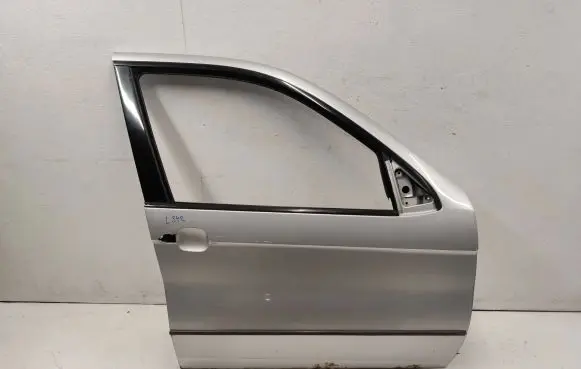 BMW X5 E53 Front door