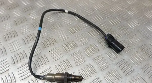 Volkswagen Tiguan Lambda probe sensor 04L906262M
