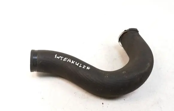 Intercooler hose/pipe