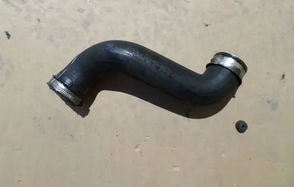 Volkswagen Sharan Intercooler hose/pipe 7M3145709A