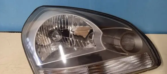 Hyundai Tucson JM Headlight/headlamp