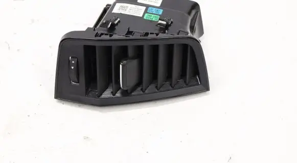 Skoda Karoq Dash center air vent grill 57A819702
