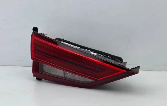 Audi A3 S3 8V Tailgate rear/tail lights 8V5945075B 81710104