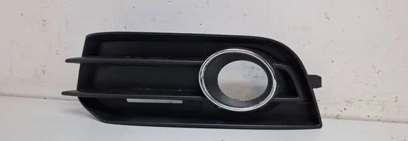Audi A1 Front fog light trim/grill 8X0807681A