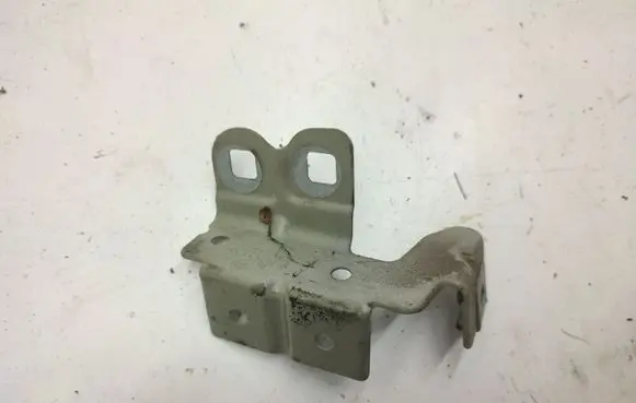 BMW 5 GT F07 Fender mounting bracket 7193425