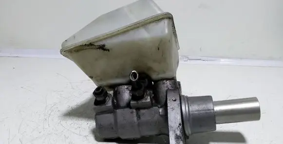 Citroen C4 I Picasso Master brake cylinder 03355815253
