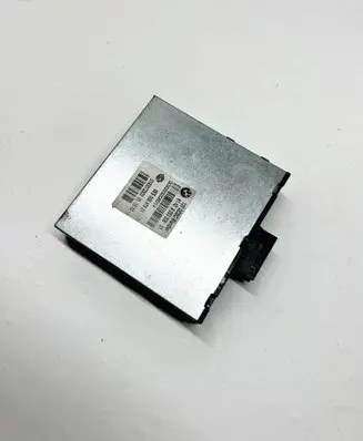 BMW 3 E90 E91 Voltage converter/converter module 9253208