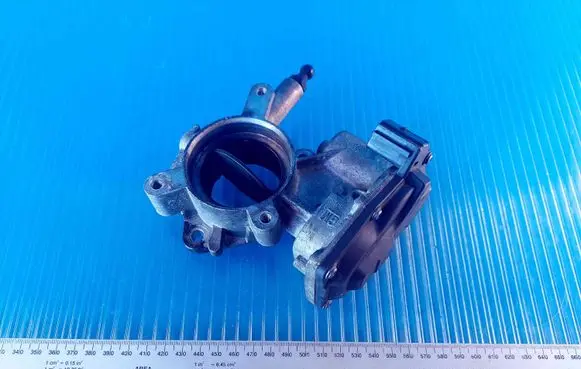 Opel Insignia A Throttle valve 04909B 4057 5564164