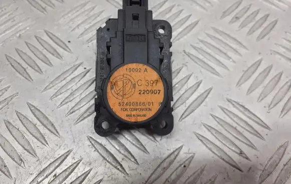 Alfa Romeo 147 Central body control module 52400866