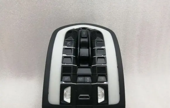 Porsche Cayenne (92A) Front seat light 7PP035711A
