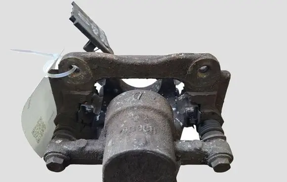Toyota Corolla Verso AR10 Rear brake caliper