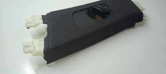 Maserati Levante (B) pillar trim (top) 6700622030