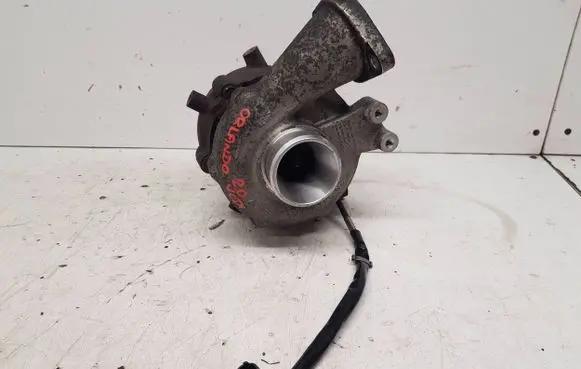 Chevrolet Orlando Turbo 4947701500 25184398 1K08101444