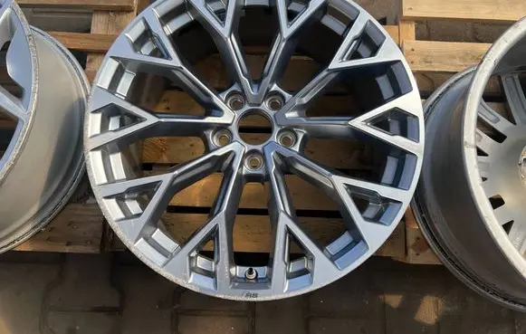 Audi RS3 8Y R19 alloy rim 8Y0601025BN