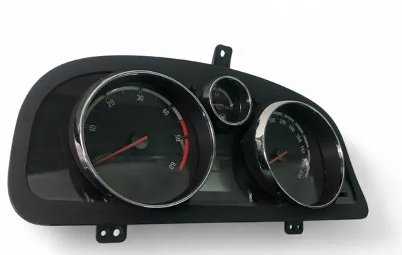 Opel Antara Speedometer (instrument cluster) 96858439