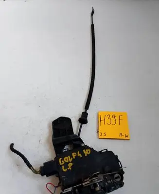 Volkswagen Golf IV Front door lock 9865665