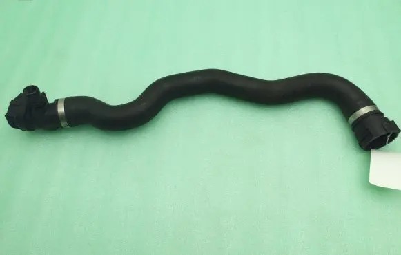 BMW 1 F20 F21 Engine coolant pipe/hose 8510012