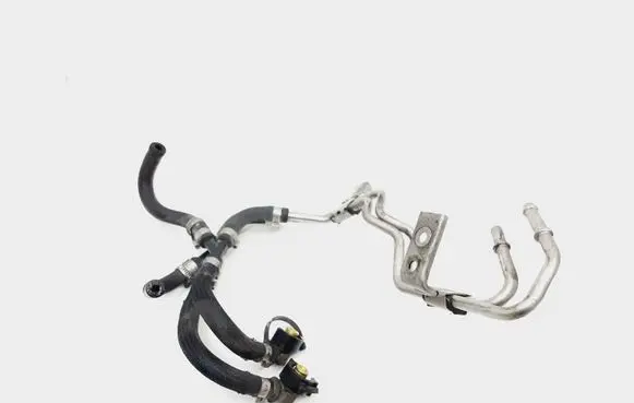 Volvo C30 Fuel line/pipe/hose 