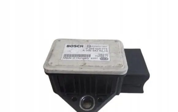 Mercedes-Benz Vito Viano W639 ESP acceleration yaw rate sensor A0065424218
