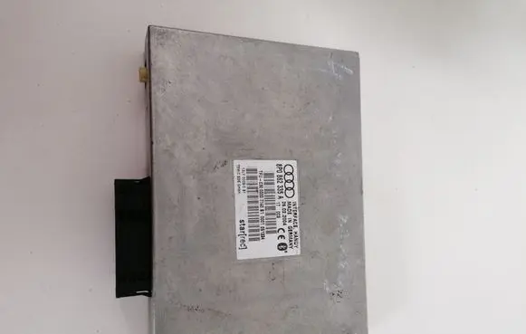 Audi A6 S6 C5 4B Bluetooth control unit module 8P0862335A