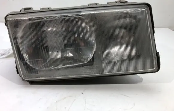 Mercedes-Benz 190 W201 Headlight/headlamp 0301067330
